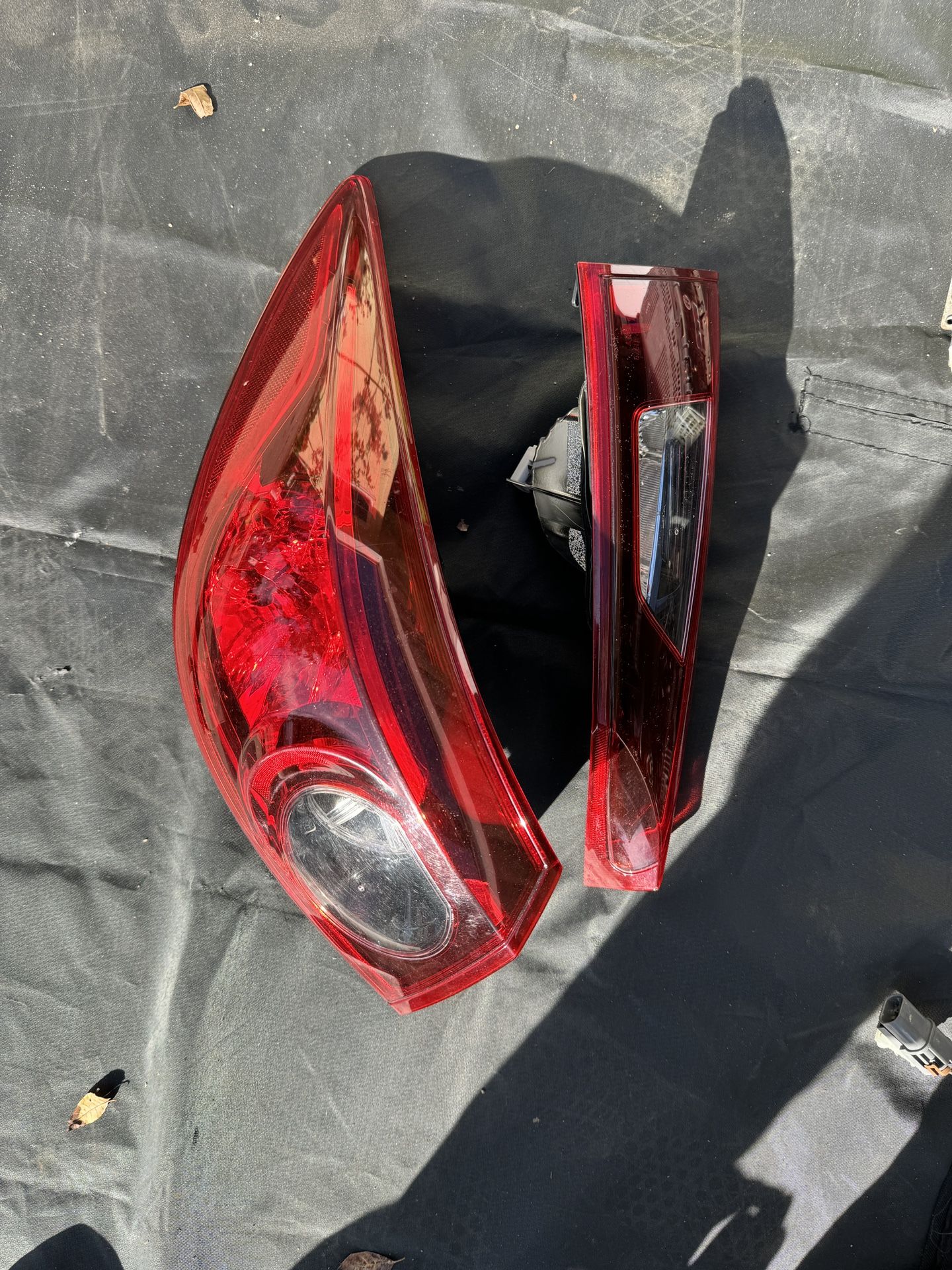 14-18 Mazda 3 Sedan Driver Side Tailights