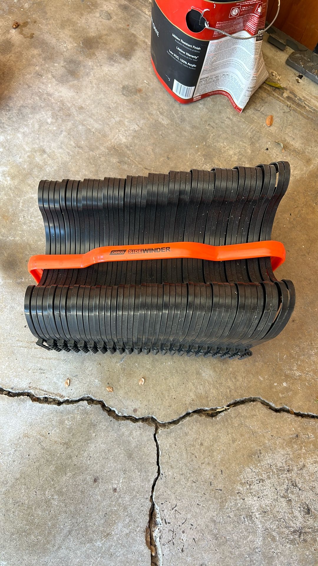 Camco Sidewinder 20-Ft Camper/RV Sewer Hose Support