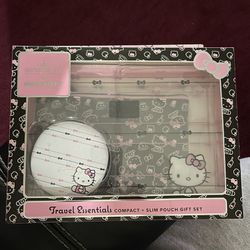Hello Kitty® "Travel Essentials" Compact + Slim Pouch Gift Set NIB Pick up location in the city of Pico Rivera 