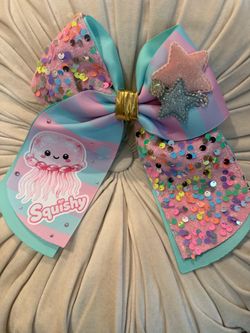 Hair bows
