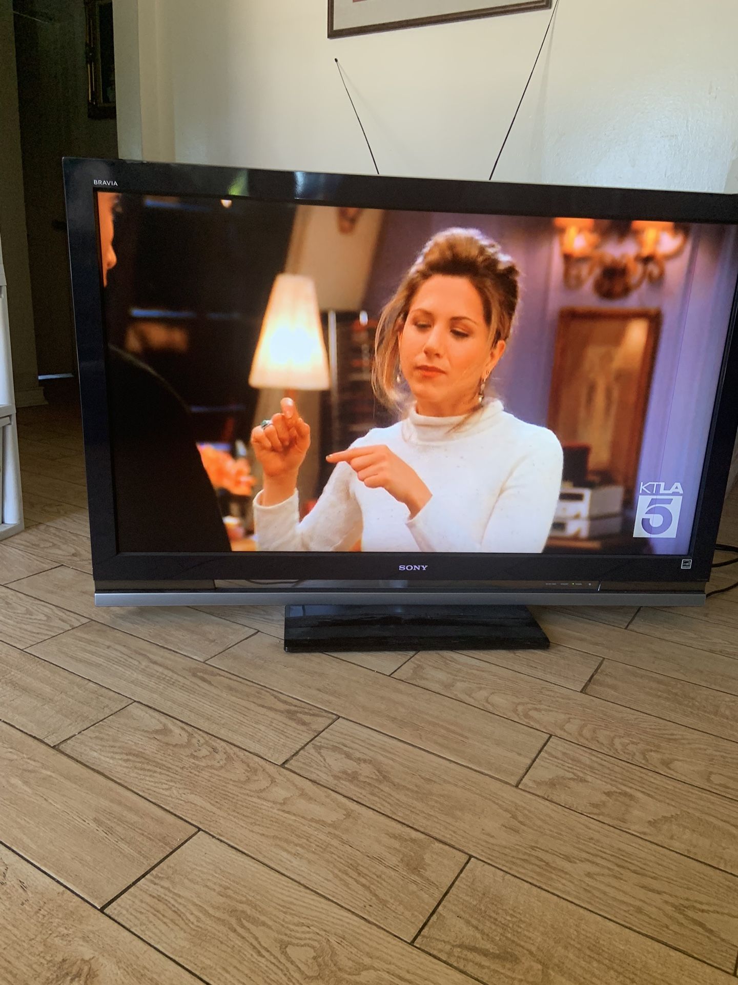 TV