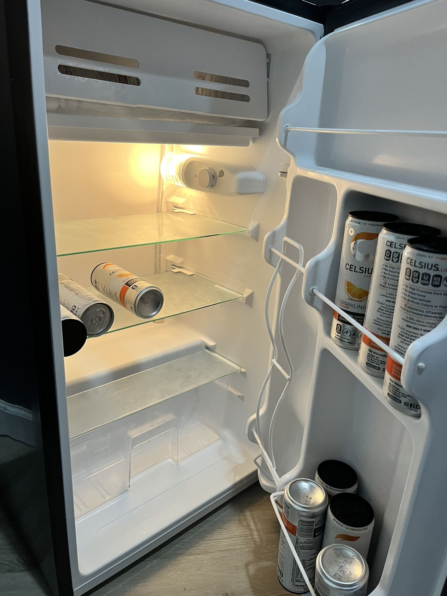 3.3 cu mini fridge 