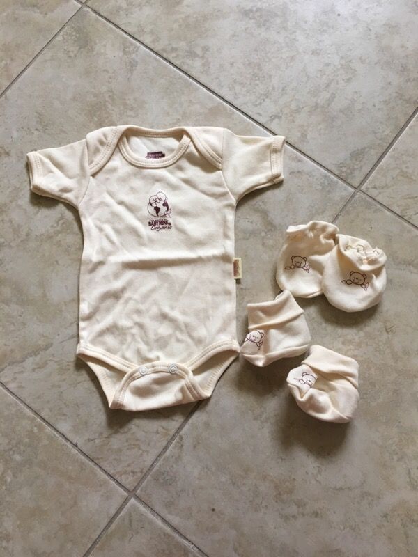 Organic onesie set