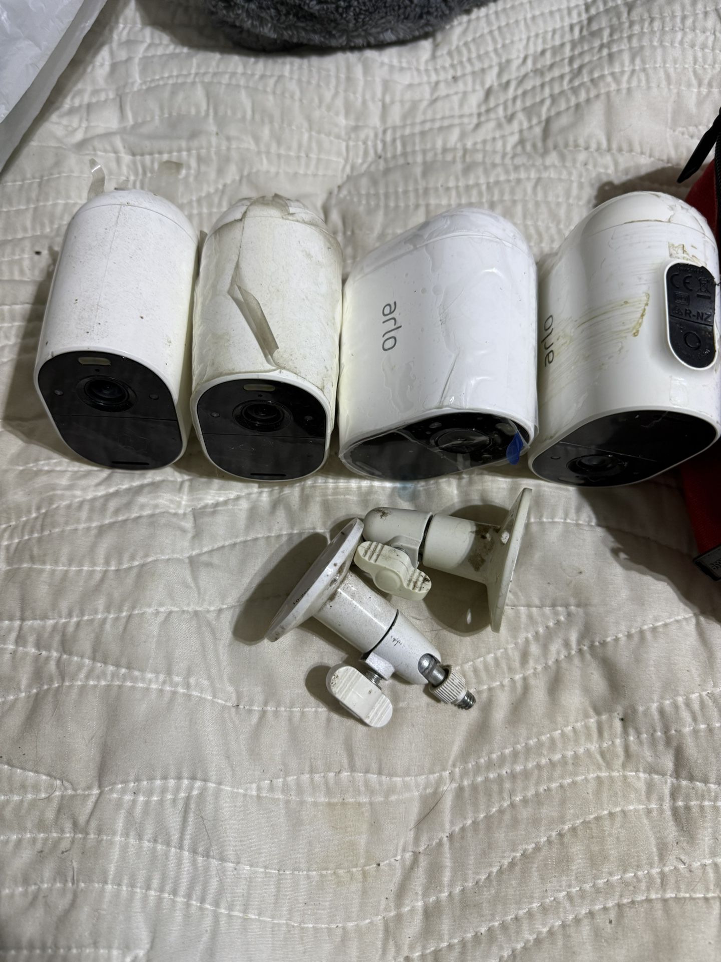 Arlo Essentials Wireless Spotlight Security 4 Pack