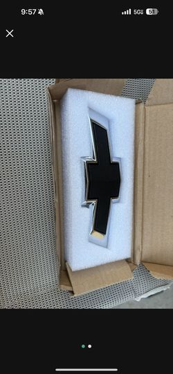 Chevrolet Black Bow Tie  Nuevo 