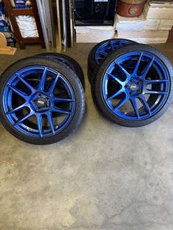 EGR 18inch staggered blue wheels set with tires