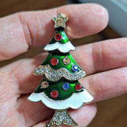 Vintage Christmas Tree Brooch