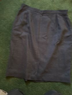 Women’s Dark Blue Pencil Skirt (Liz Claiborne )