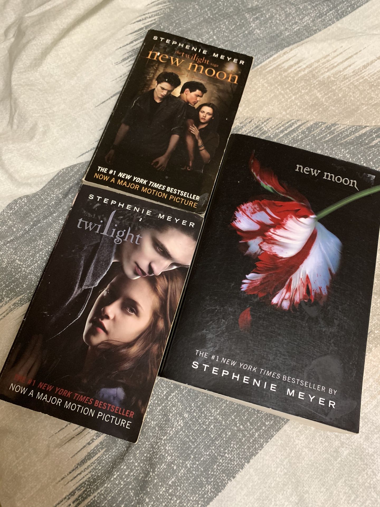 Twilight Books Both Editions New Moon