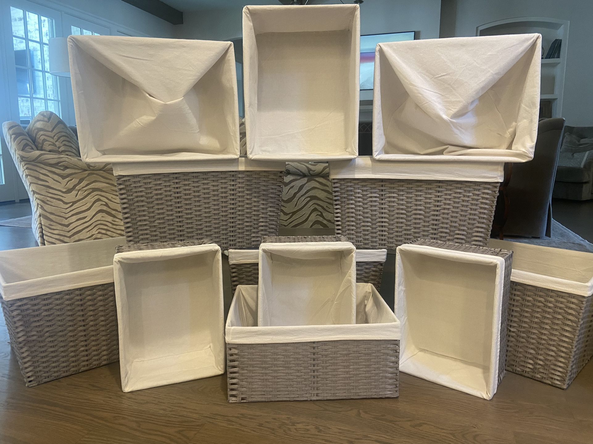 Storage Bins & Hampers 