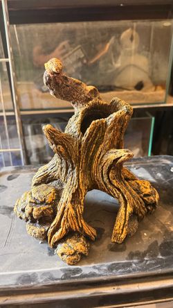 Fish tank decor