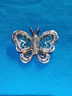 Beautiful one inch 925 sterling silver butterfly charm $65