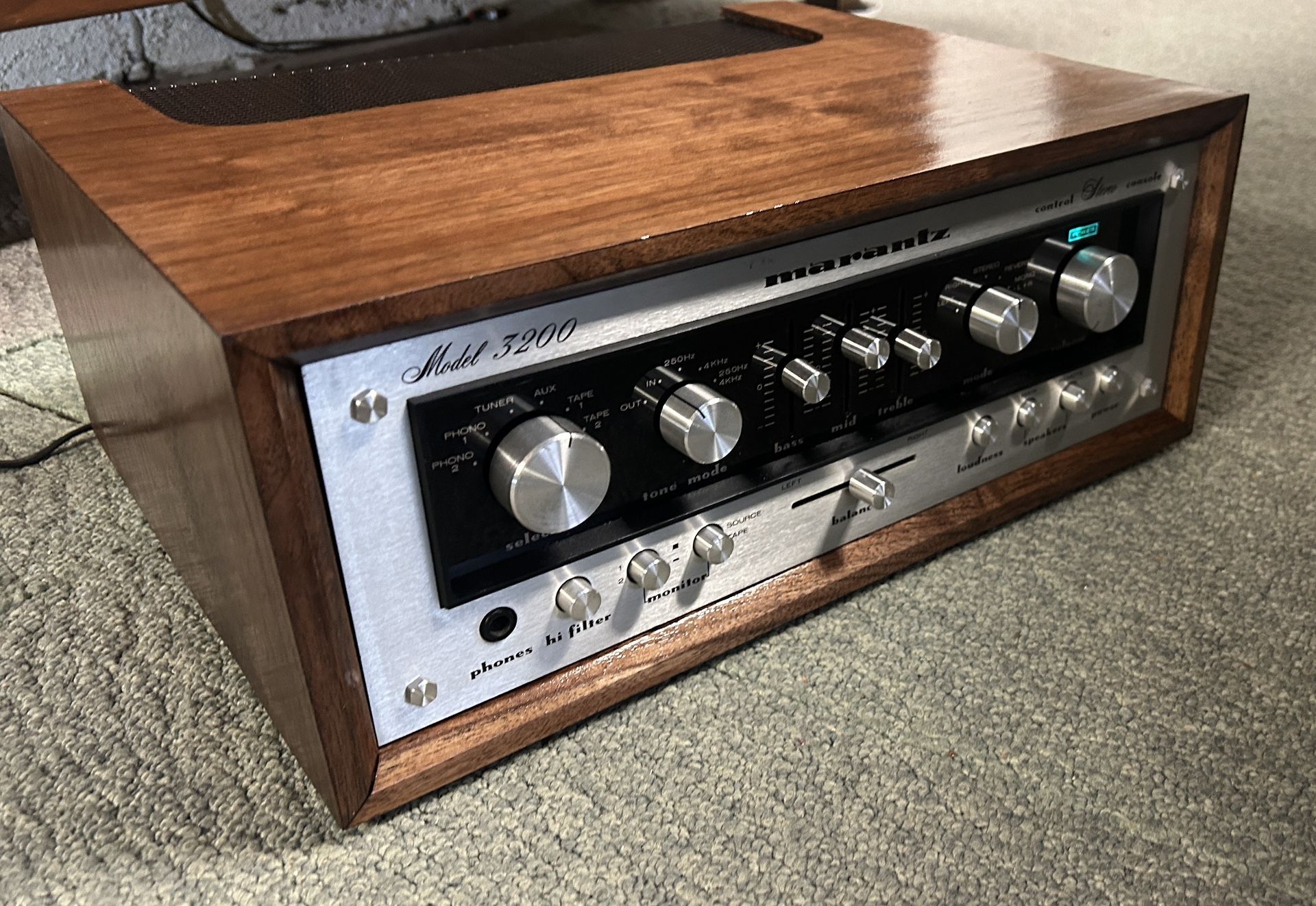 Marantz 3200 In Wood Case, *serviced