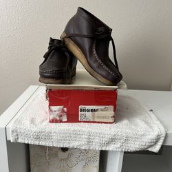 Clarks Brown Oily Leather Wallabees