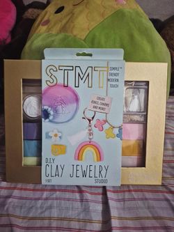 STMT DIY Clay Jewelry Studio Kit