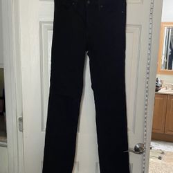 Levi’s 314 size 28