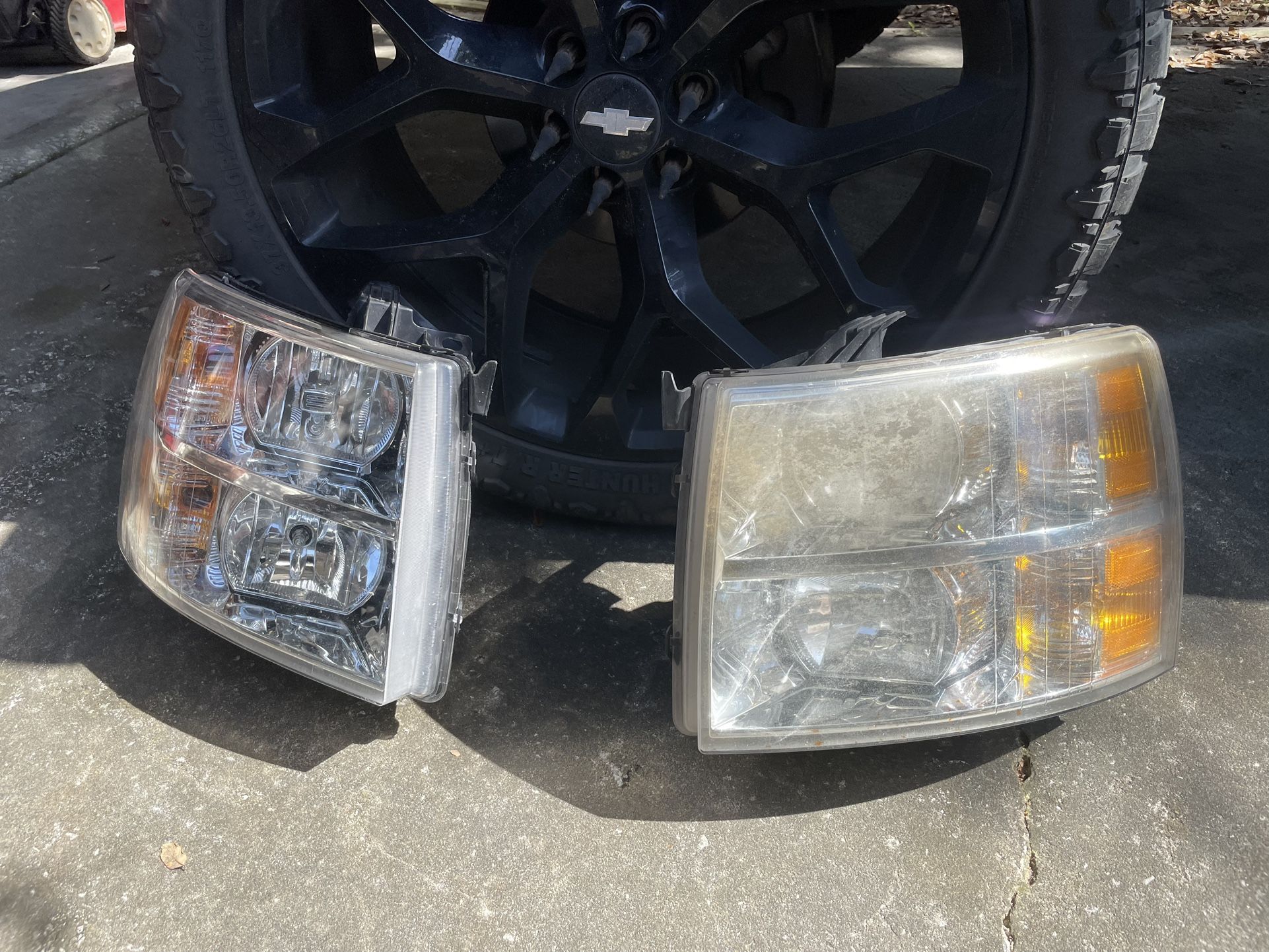 Headlight Set