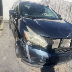 Nissan.  Murano.  AWD.  