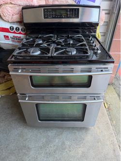 Jenn-Air Gas Oven and Stovetop