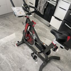 Spin Bike With Manual