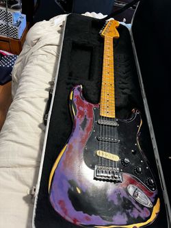 Fender Standard Stratocaster Relic?