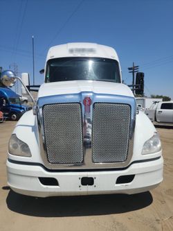 Kenworth T(contact info removed)