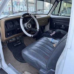 1982 Dodge D-Series
