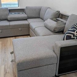 New Sleeper Sectional Couch with USB and Built In Shelf!  Includes Free Delivery 🚚!