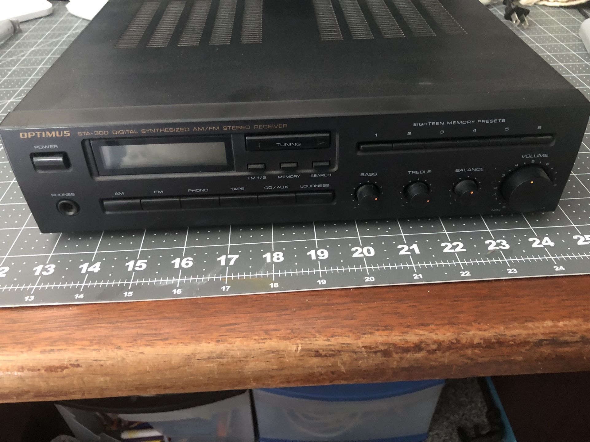 OPTIMUS STA-300 Digital Synthesized AM/FM Stereo Receiver No. 31-1991 Excellent