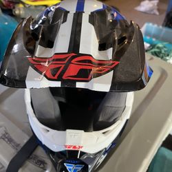  NEW fly racing youth Small Riding helmet Used Once 