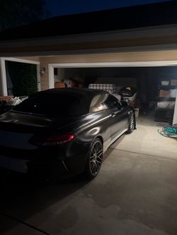 Vinyl car wraps