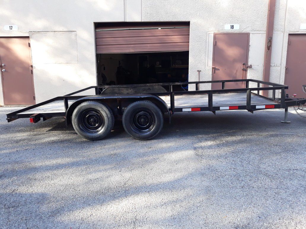 16ft trailer. Title in hand