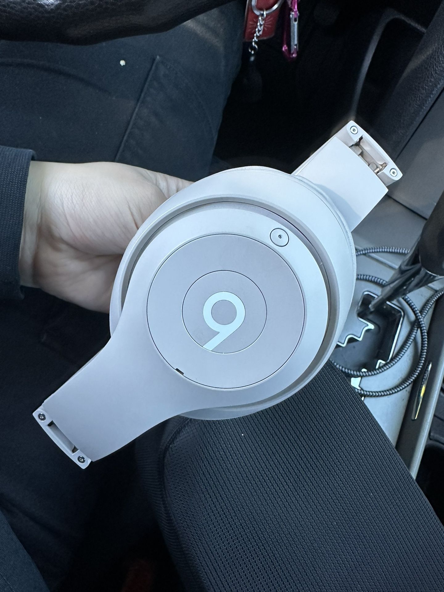 Beats Studio Pro