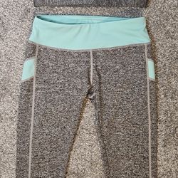 NWOT 2 PC Workout Set M