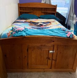 Solid Pine Wood Full Size Captain's Bed with 4 Drawers & Storage