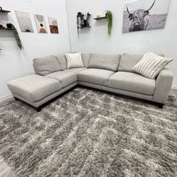 Living Spaces Sectional Couch - Free Delivery 