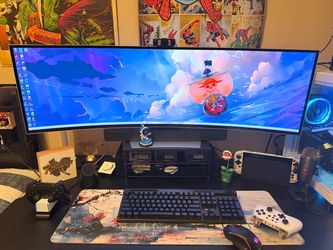 Ultrawide Curved Gaming Monitor