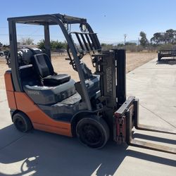 2014 Toyota Forklift 