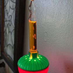 Vintage bubble lights.