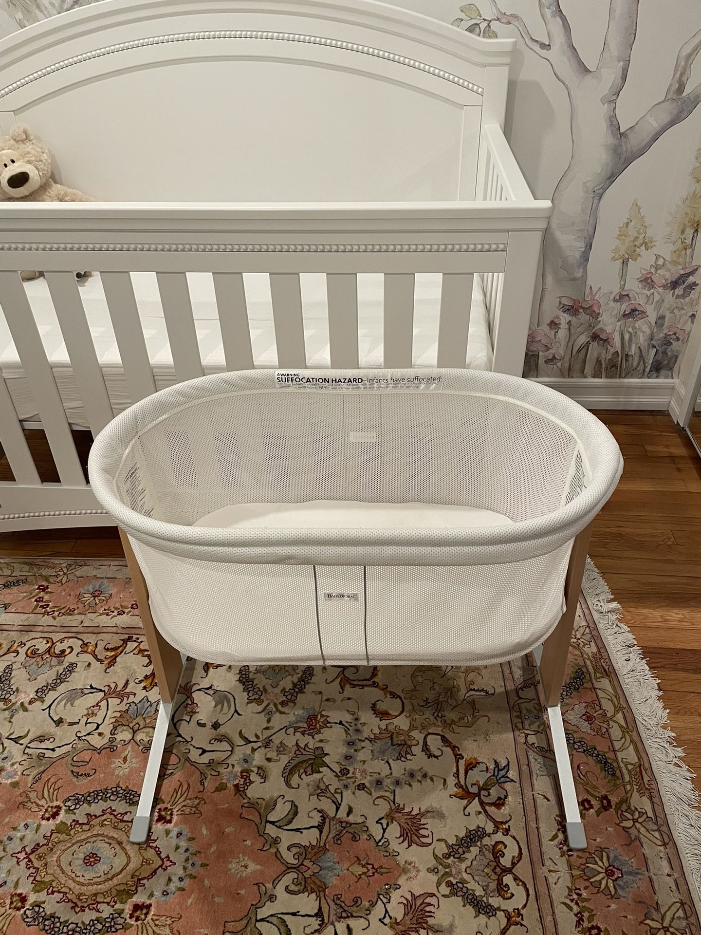 Baby Bjorn Bassinet + Sheet