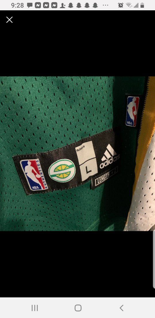 Seattle Supersonics Ray Allen Jersey for Sale in Puyallup, WA - OfferUp