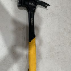 DeWALT DWHT51004 20 OZ Rip Claw Nailing Steel Hammer w/ Durable Grip