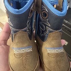 Baby Boots 