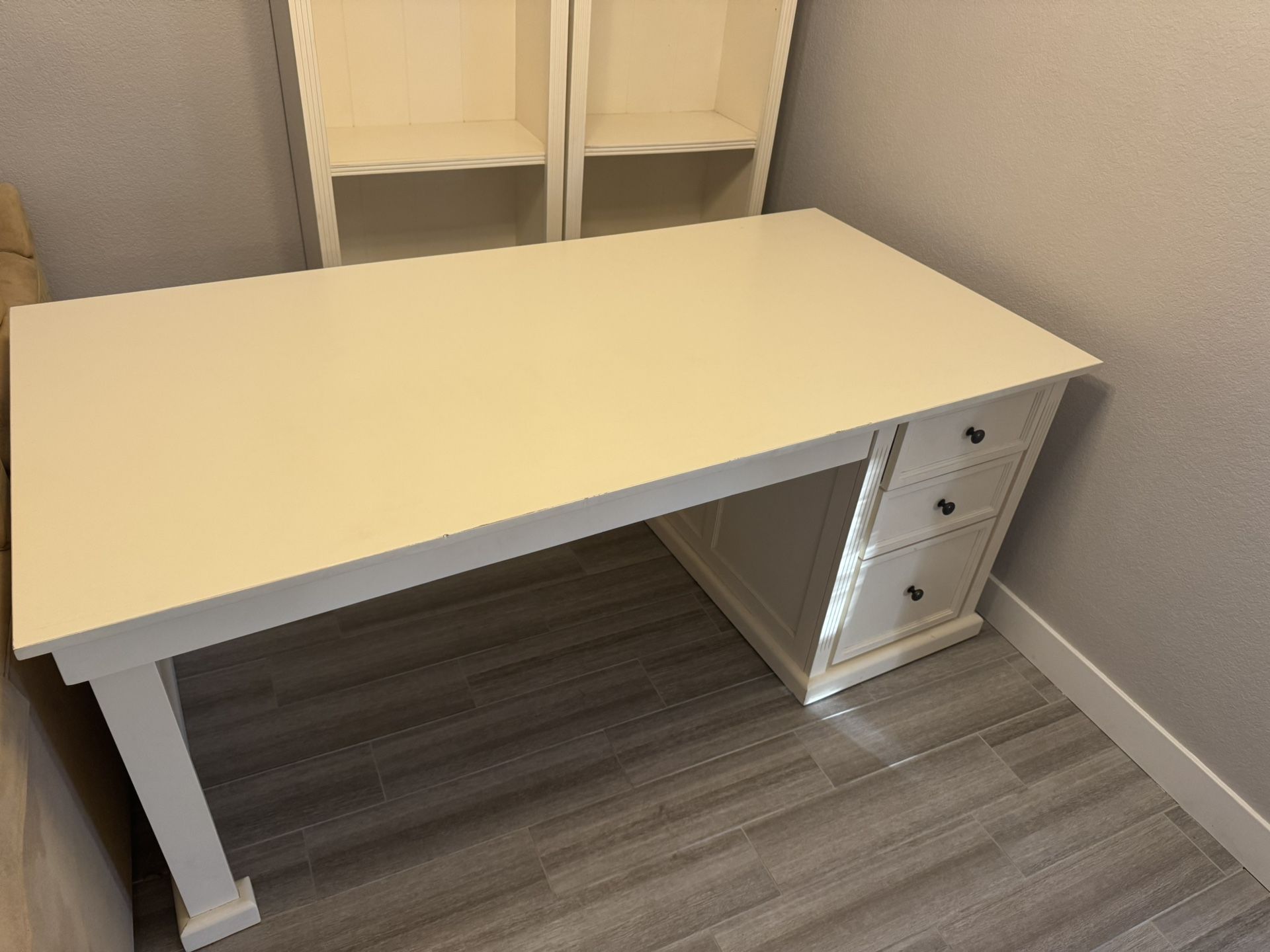 Office Desk