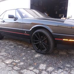 1988 Cadillac Allante LOW MILES 