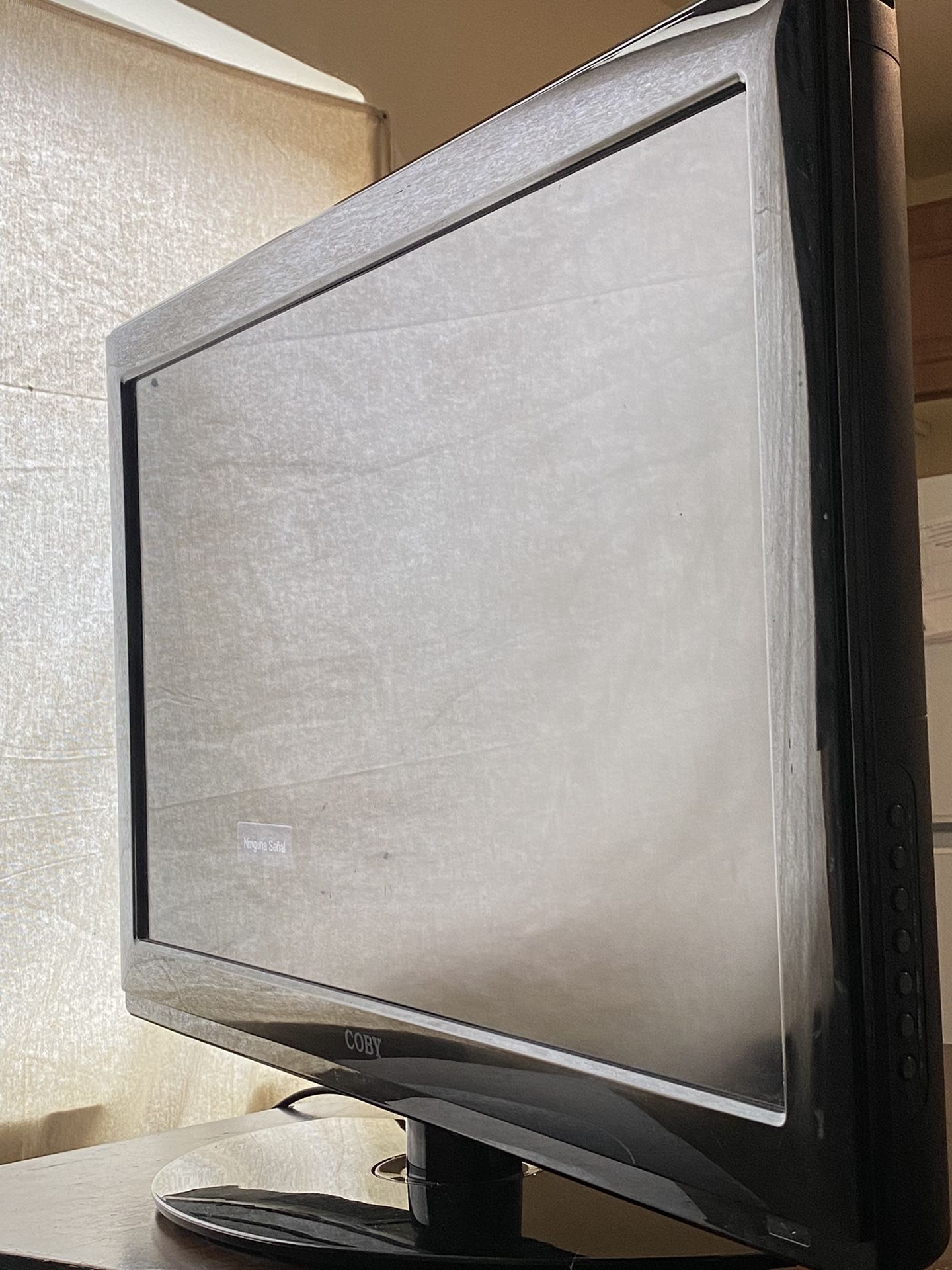 Coby 36” Tv