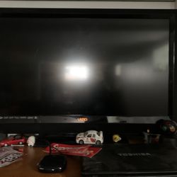 Vizo Tv Works Good 1080 Hd Tv Willing To Tread For A 32 Inch Wanna Use It In My Yard Let Me No Asap Thanks 