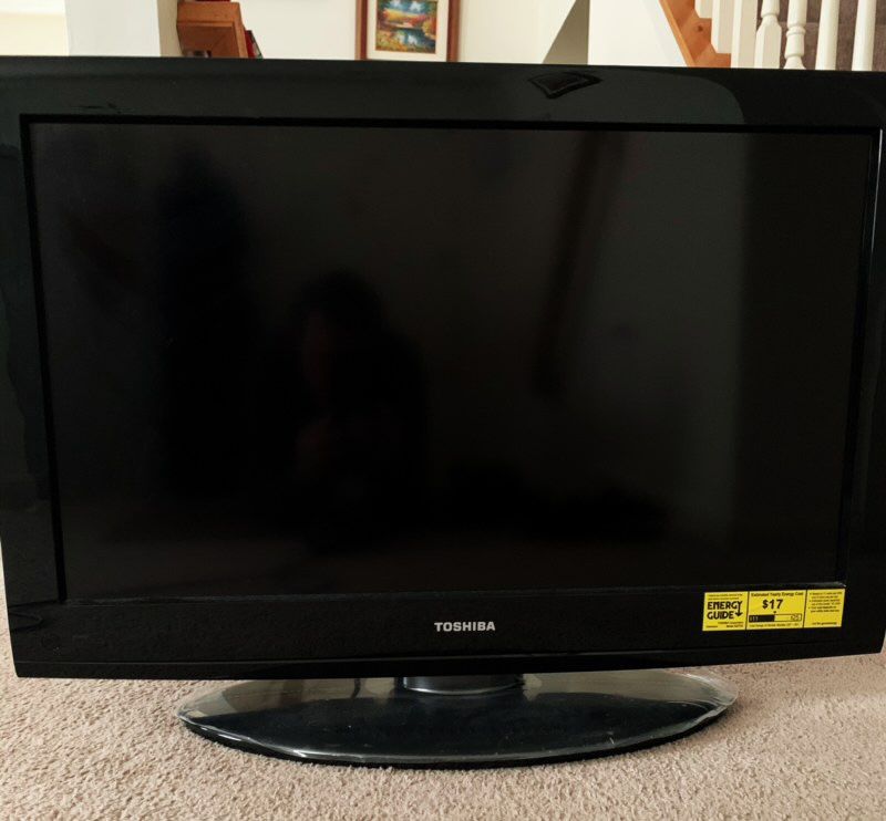 Tv 32 inch plasma good condition with rack