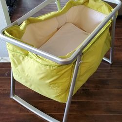 Bassinet 