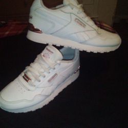 Reebok Classic White And Rose Gold Sneakers
